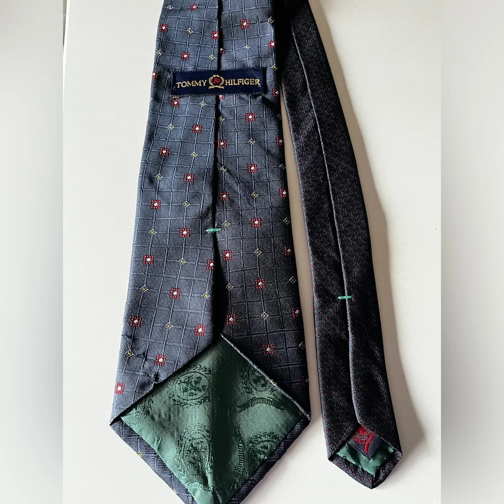 Tommy Hilfiger‎ Navy silk tie